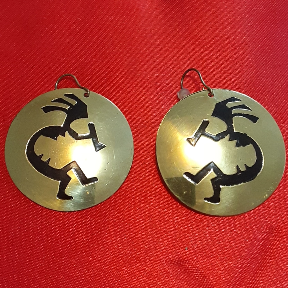 Vintage Brass Disc Native American Kokepelli Dancer Earrings